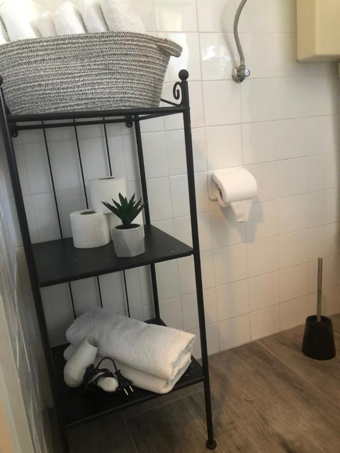 Apartmani Maretimo 프리모스턴 외부 사진